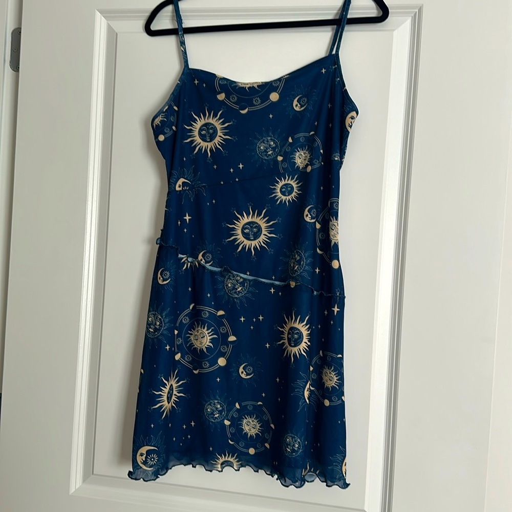 sun moon mini dress size L double lined